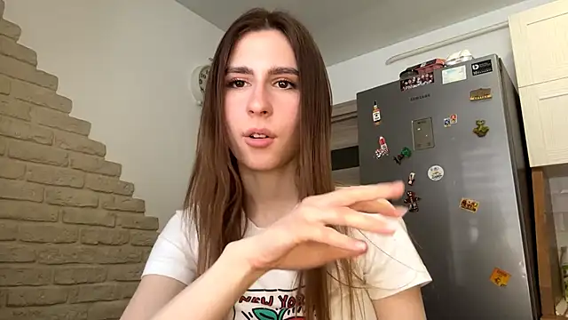 ElsieKuhlmann online show from 02.20.26