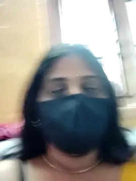 Snapshot of suma_telugu1 chatting on 04.16.26 suma telugu1 online show from 04.16.26