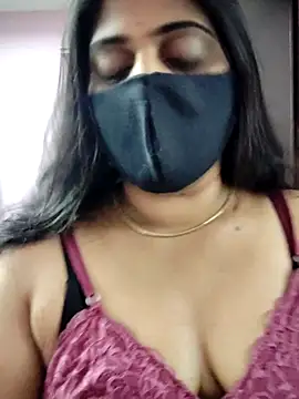 Snapshot of suma_telugu1 chatting on 04.21.26 suma telugu1 online show from 04.21.26