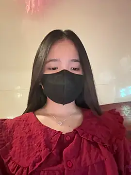 Gwen879 online show from 03.02.26