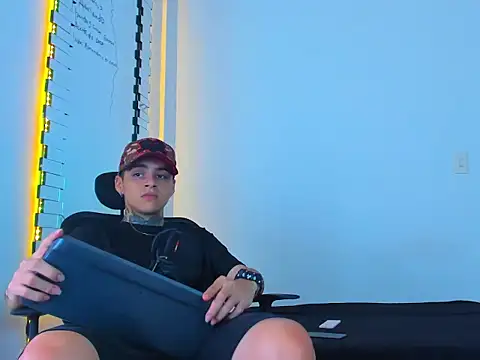 Thomas-Wil online show from 02.03.26