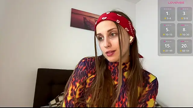 EvaRenard online show from 04.23.26