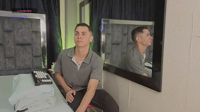 LeoMonnroe online show from 03.15.26