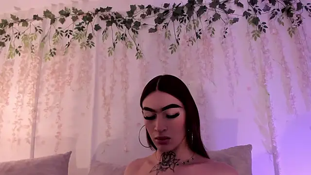 lizz lunna online show from 03.02.26