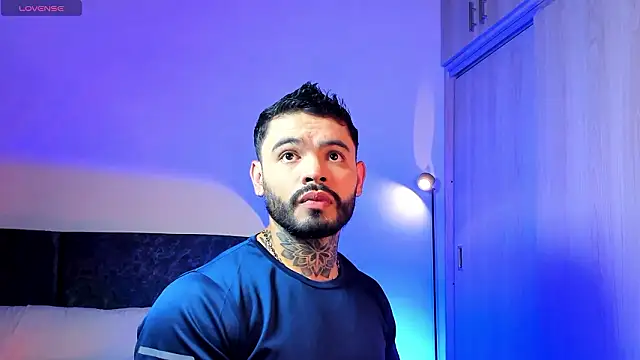 thiago ferrari  online show from 03.15.26