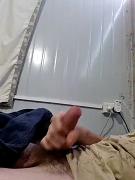 Snapshot of JackLikesBigTit chatting on 04.11.26 JackLikesBigTit online show from 04.11.26