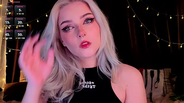 ShyniAlice online show from 05.02.26