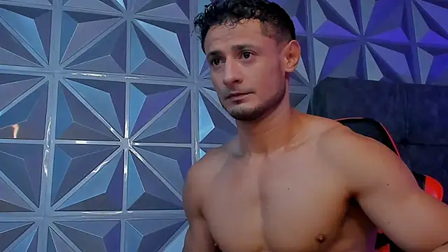 Snapshot of Adonys_Lewis_ chatting on 07.11.26 Adonys Lewis online show from 07.11.26