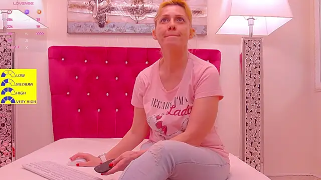AmandaL1 online show from 05.28.26