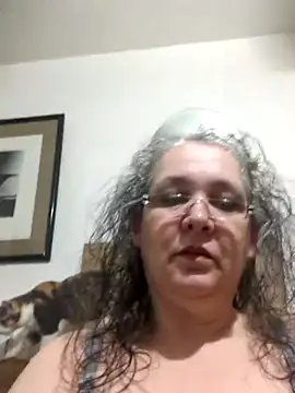 Snapshot of wetMoneybags chatting on 01.13.26 wetMoneybags online show from 01.13.26