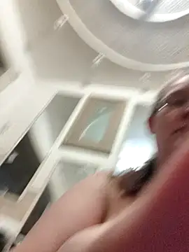 Snapshot of wetMoneybags chatting on 02.07.26 wetMoneybags online show from 02.07.26