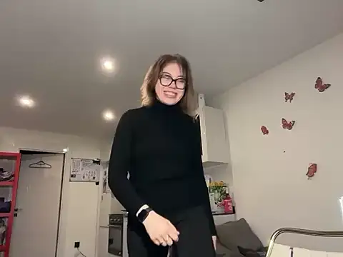 Luxerin online show from 03.12.26