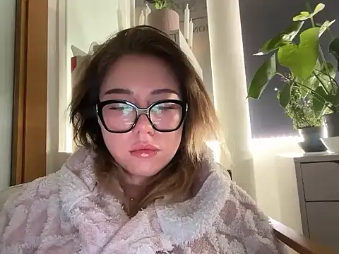 Luxerin online show from 03.17.26