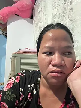 Snapshot of Hottie_Pussy chatting on 06.10.26 Hottie Pussy online show from 06.10.26