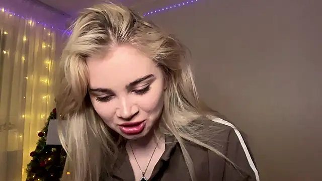 KariJarecke online show from 01.13.26