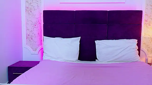 EvelinHill online show from 02.06.26