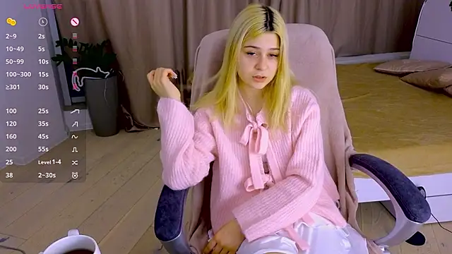 ApheliaStar online show from 02.05.26