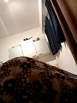 SEXstrip  online show from 05.06.26