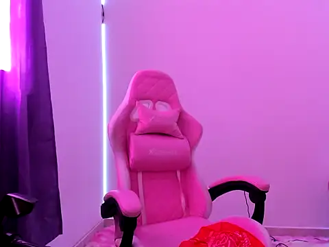 jenniferbodys online show from 01.09.26