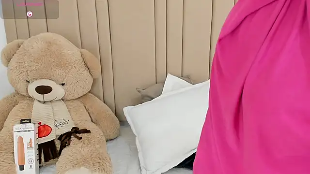 Snapshot of _seelena chatting on 02.16.26 seelena online show from 02.16.26