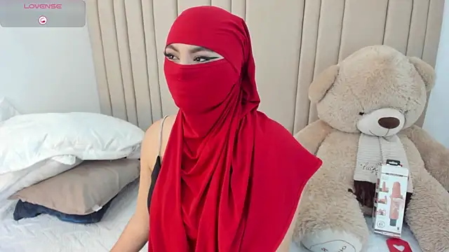 Snapshot of _seelena chatting on 02.18.26 seelena online show from 02.18.26