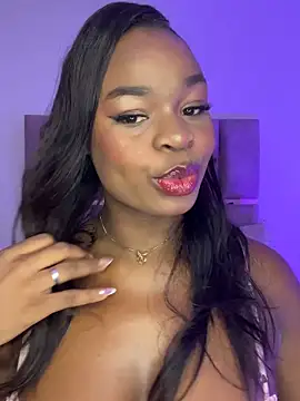 Snapshot of Venuswil chatting on 03.24.26 Venuswil online show from 03.24.26