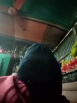 Snapshot of riyesdesai chatting on 01.14.26 riyesdesai online show from 01.14.26