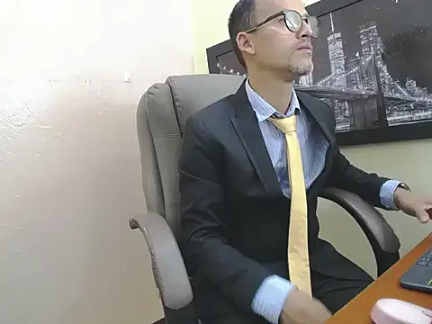 Oswalldo   online show from 02.24.26