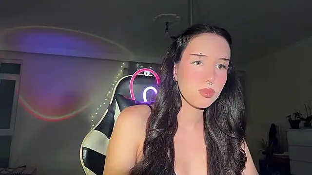 Snapshot of dora_grnt chatting on 01.17.26 dora grnt online show from 01.17.26