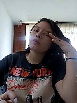 yessica gomez01 online show from 04.27.26