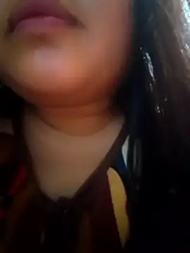 Snapshot of pinay_rose14 chatting on 04.06.26 pinay rose14 online show from 04.06.26