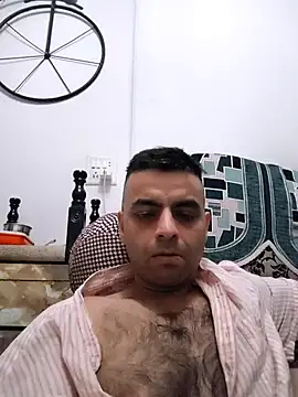 Snapshot of ashleellaunda7582 chatting on 04.30.26 ashleellaunda7582 online show from 04.30.26