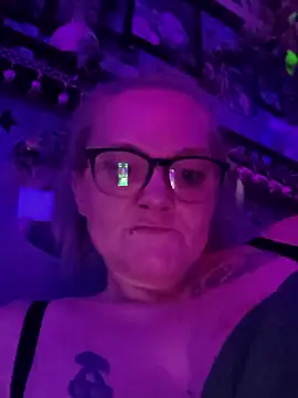 DisireAfterDark online show from 03.17.26