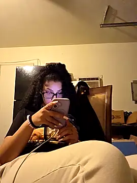 Snapshot of tastesosweet chatting on 02.28.26 tastesosweet online show from 02.28.26