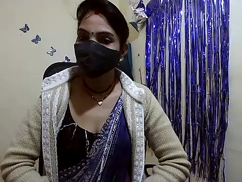 Snapshot of Shivani-Gupta chatting on 02.07.26 Shivani-Gupta online show from 02.07.26