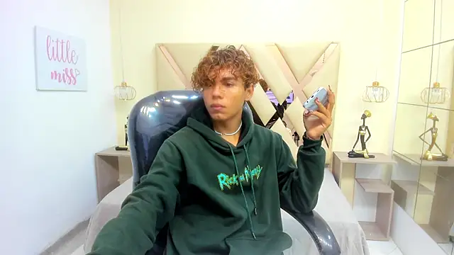 Anyelo Twink online show from 02.15.26