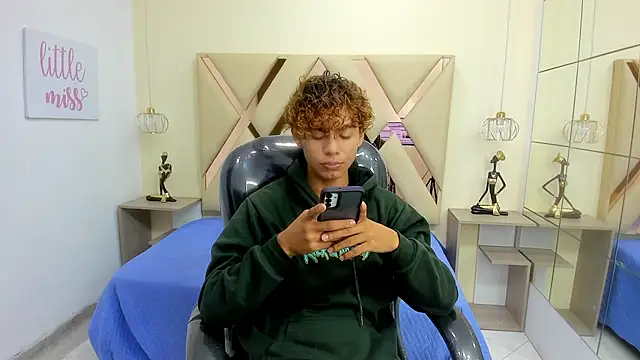 Anyelo Twink online show from 02.24.26