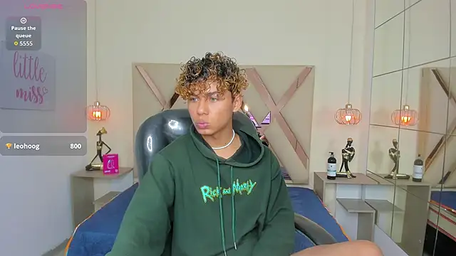 Snapshot of Anyelo_Twink chatting on 05.05.26 Anyelo Twink online show from 05.05.26