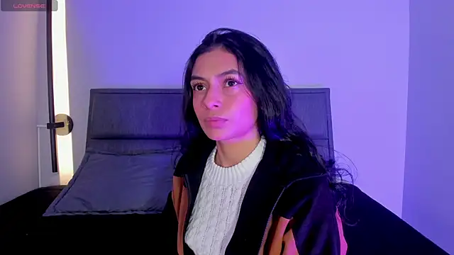 lilith petit  online show from 05.26.26