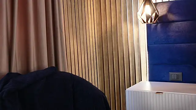 KylieeV online show from 03.16.26