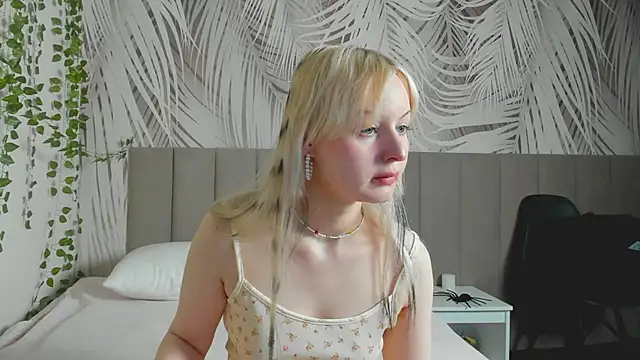 AdeleSilvy online show from 02.06.26