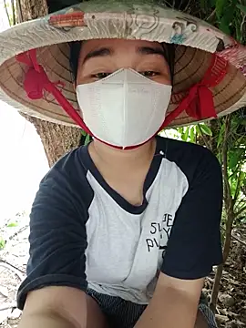 EnzxMoon02 online show from 06.10.26