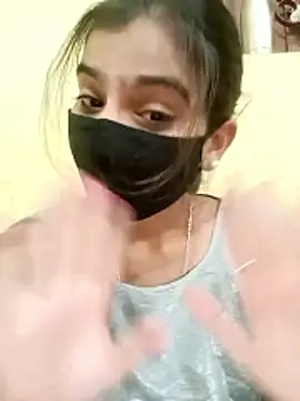 Snapshot of hotyjiyaaaa chatting on 02.04.26 hotyjiyaaaa online show from 02.04.26