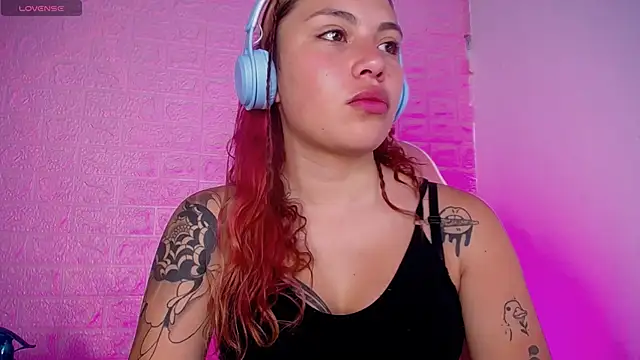 Dominic Queen1126 online show from 02.26.26