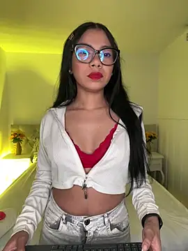 Little Lexyy online show from 06.11.26