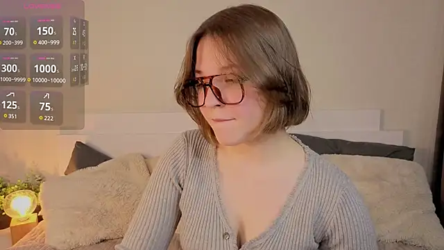 Next2Marie online show from 04.22.26