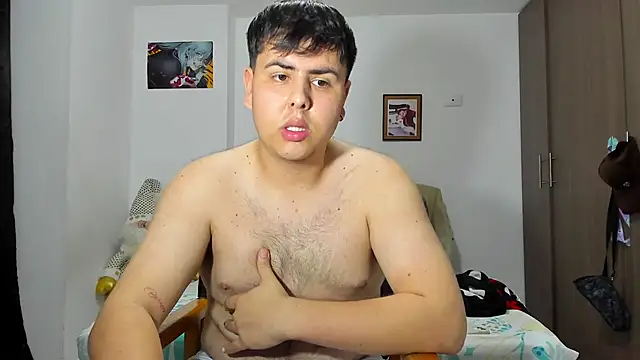 Snapshot of Dylan_cr chatting on 01.11.26 Dylan cr online show from 01.11.26