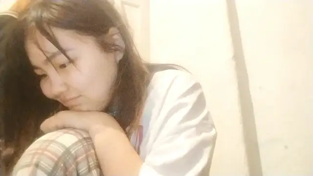 MollyAsian online show from 03.05.26