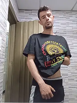 torvyHot online show from 05.17.26