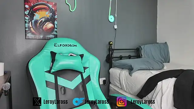 l-laross online show from 05.16.26